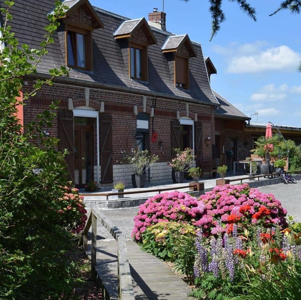 Le Clos Du Clocher Gueudecourt Eksteriør bilde