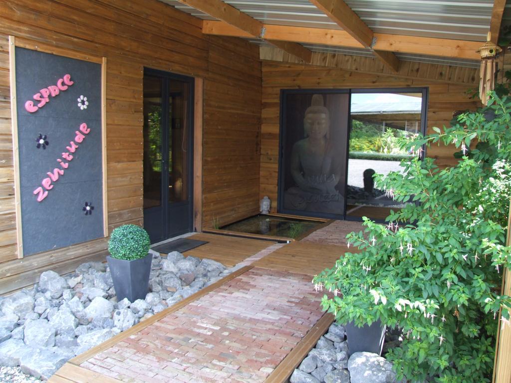Le Clos Du Clocher Gueudecourt Eksteriør bilde